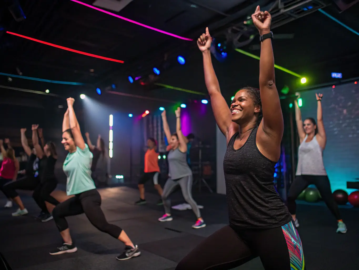 A dynamic image of a diverse group of people participating in an online fitness class, showcasing the interactive and engaging nature of A Forja (The Forge)'s weekly classes.